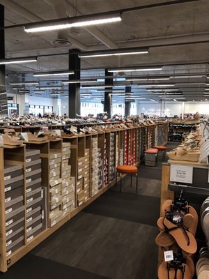 the designer shoe warehouse