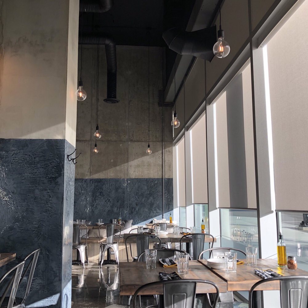 Sprezzatura - Interior - Pizza Near Me - Vancouver, British Columbia