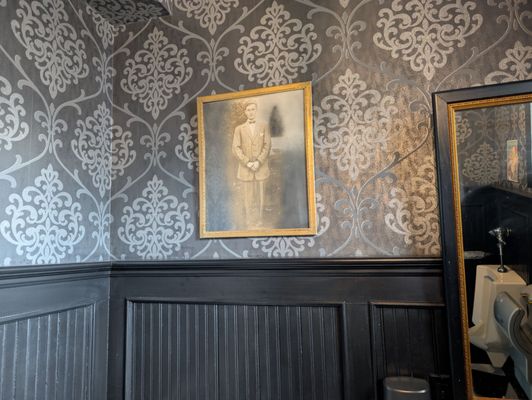 The Village Anchor by null