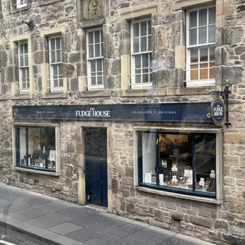 Royal Mile - Landmarks & Historical Buildings Near Me - Edinburgh, EDH