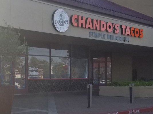 Chando's Tacos by null