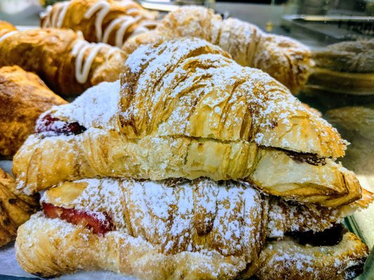 Amandine Patisserie Cafe-DTLA by null