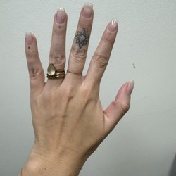 Lisa's Nails - Natural gel nails