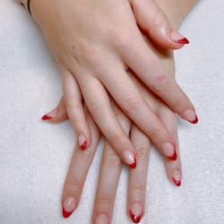 Diane's Salon - Dipping powder