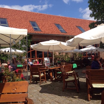 Jakobs-Hof Schäpe - Biergarten, Restaurant rückwärtig - German Near Me - Beelitz, BB