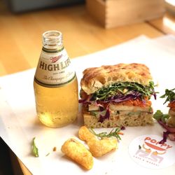 Poppy Cafe & Market