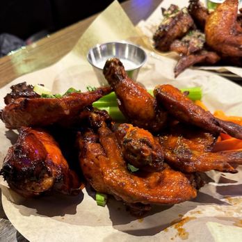 World of Beer - Sweet fire and buffalo wings - American Near Me - Richmond, Virginia World of Beer - Sweet fire and buffalo wings - American Near Me - Richmond, Virginia