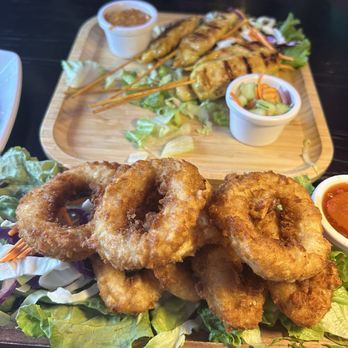 New Thai Elephant - Fried calamari - Thai Near Me - San Mateo, California New Thai Elephant - Fried calamari - Thai Near Me - San Mateo, California