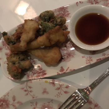 Swan - Artichoke and kale tempura - Modern European Near Me - Miami, Florida Swan - Artichoke and kale tempura - Modern European Near Me - Miami, Florida