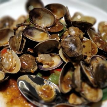 Dolo Restaurant and Bar - Manila clams stir-fried - Dim Sum Near Me - Chicago, Illinois Dolo Restaurant and Bar - Manila clams stir-fried - Dim Sum Near Me - Chicago, Illinois