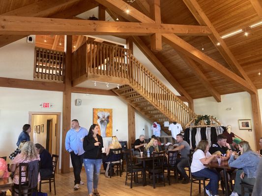 Hawk Ridge Winery by null