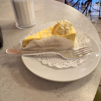 Angelo Brocato - Limoncello Mascarpone Tart - Coffee & Tea Near Me - New Orleans, Louisiana