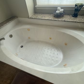 Leticia's Cleaning Service - Home Cleaning Near Me - Webster, Texas