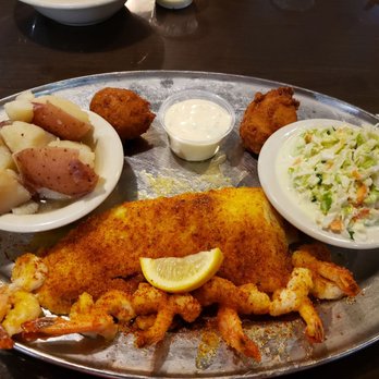 Schooner's Seafood House - Seafood Near Me - Saint Augustine, Florida