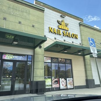 Steluna Nail Spa - Store front - Nail Salons Near Me - Pembroke Pines, Florida