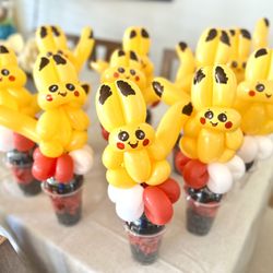 Events By MC - Balloon candy cup favor
Grab & go