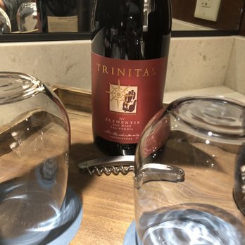 Grand Reserve - Complimentary bottle of wine - Hotels Near Me - Napa, California Grand Reserve - Complimentary bottle of wine - Hotels Near Me - Napa, California