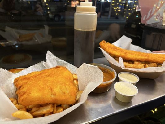 A Salt & Battery by null