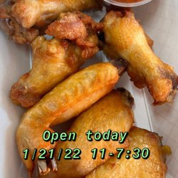 Lao Lao Kitchen - 6pc wing combo
$13.91