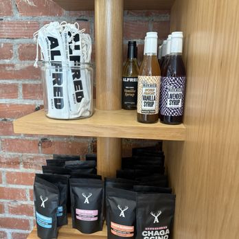 Alfred Coffee - Coffee & Tea Near Me - Beverly Hills, California