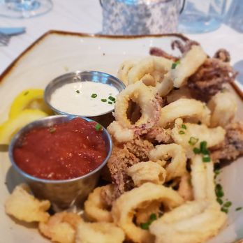 The Hampton Social - Naples - Fried calamari - New American Near Me - Naples, Florida The Hampton Social - Naples - Fried calamari - New American Near Me - Naples, Florida