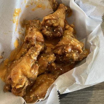 Wings N' Things - Chicken wings with Gallagher sauce - Chicken Wings Near Me - Cooper City, Florida