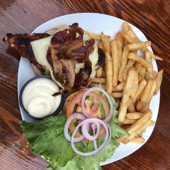 Flying Beaver Bar - Pubs Near Me - Richmond, British Columbia