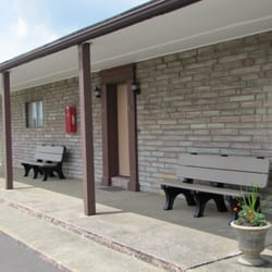 Baker's Motel - Added two new benches in front of our small building which has nice rooms with two beds