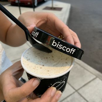 Crumbl - Beaverton - Biscoff ice cream - Bakeries Near Me - Beaverton, Oregon Crumbl - Beaverton - Biscoff ice cream - Bakeries Near Me - Beaverton, Oregon