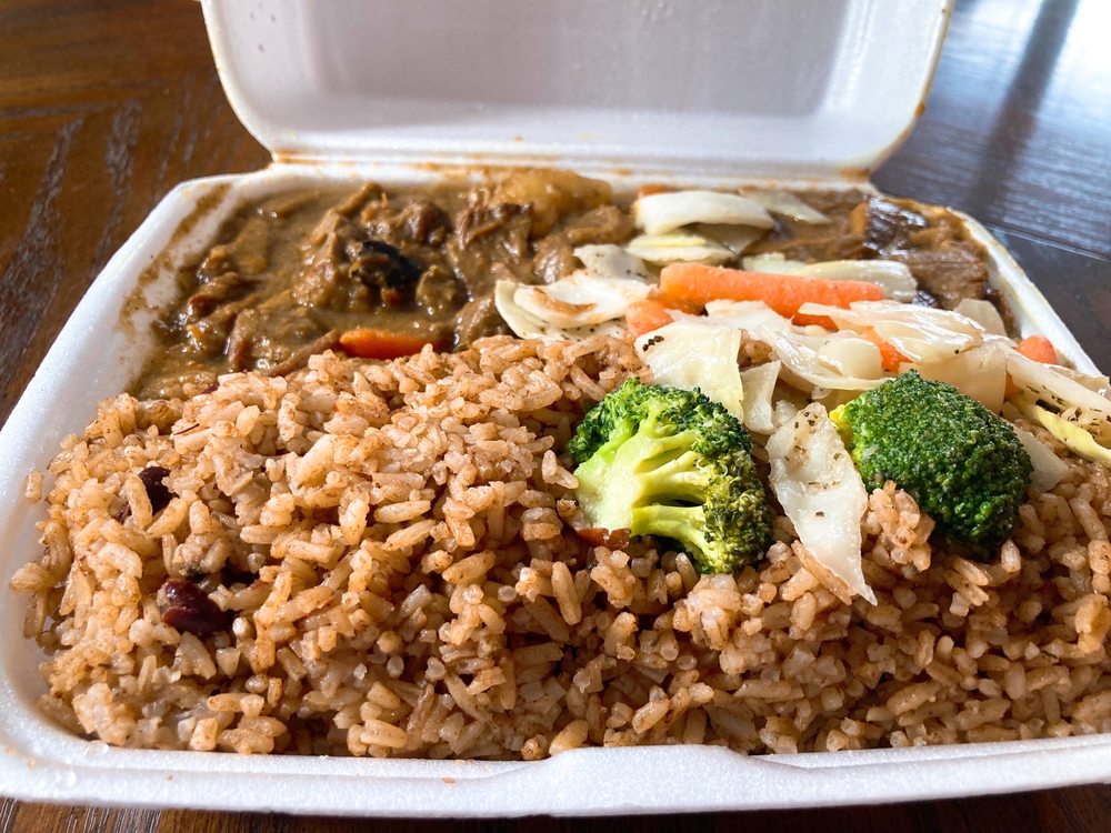 A YAH MI DEH JAMAICAN RESTAURANT Updated September 2024 46 Photos