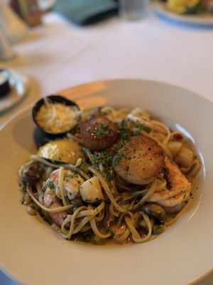 Sea Chest Oyster Bar by null