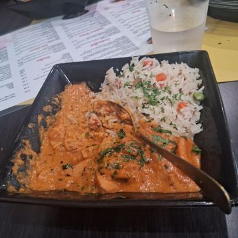 Fusion Indian Cuisine - Butter chicken bowl - Indian Near Me - Clovis, California Fusion Indian Cuisine - Butter chicken bowl - Indian Near Me - Clovis, California