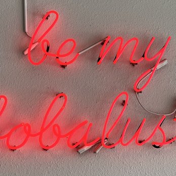 BobaLust Tea House - Neon sign - Bubble Tea Near Me - Tukwila, Washington