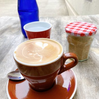 Cafe Two Ants - Restaurants Near Me - Elizabeth Bay, NSW