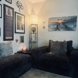 Connie Rose, Psychic Palm & Tarot Reader - Comfortable, serene space for private intuitive readings and client sessions.