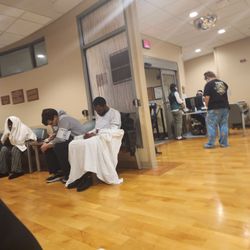 Shands Emergency Room - Out of about 40 people in the waiting room, a third of them had blankets on.