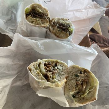 Un Bien - Cuban Near Me - Seattle, Washington