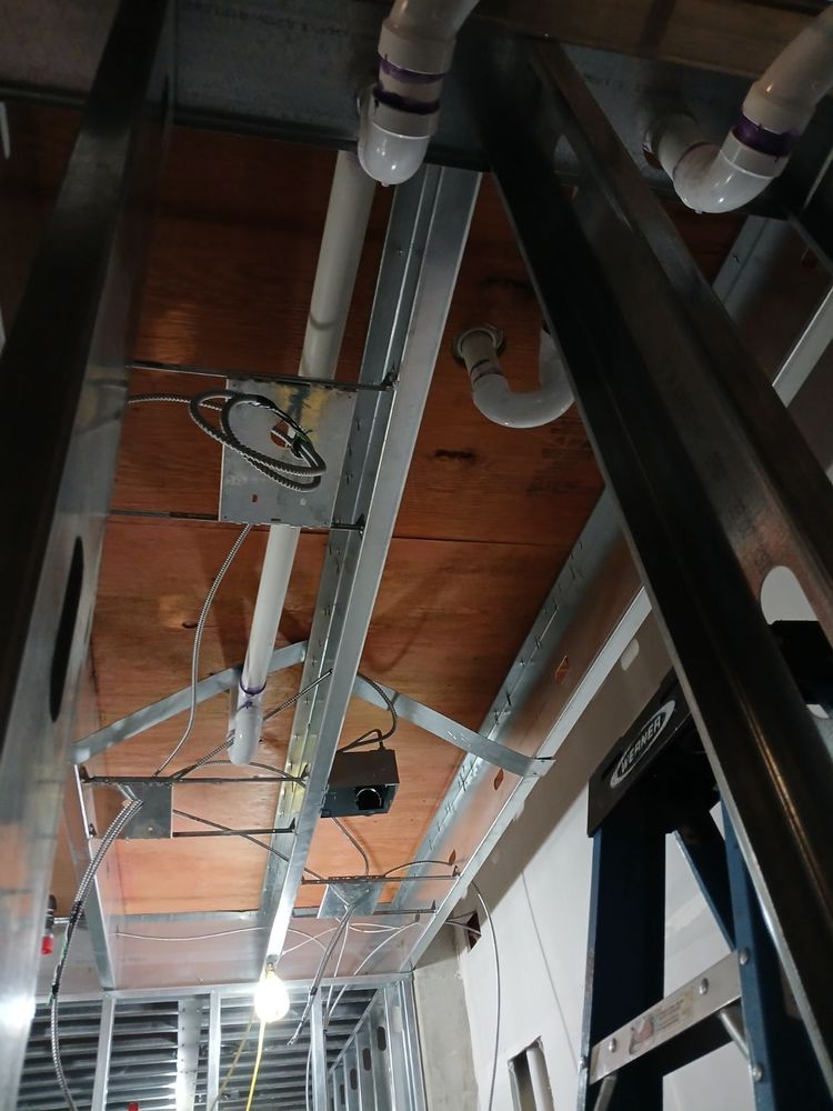 Slide of Right Way Mechanical and Property Solutions