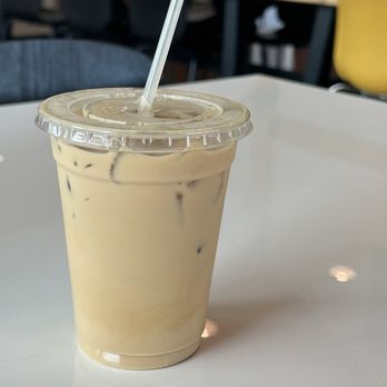 Ristretto Lounge - Iced vanilla Latte - Coffee & Tea Near Me - Opelika, Alabama Ristretto Lounge - Iced vanilla Latte - Coffee & Tea Near Me - Opelika, Alabama