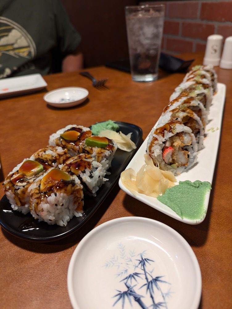 CHOPSTIX Updated August 2024 74 Photos & 67 Reviews 6003 NW Barry Rd, Kansas City