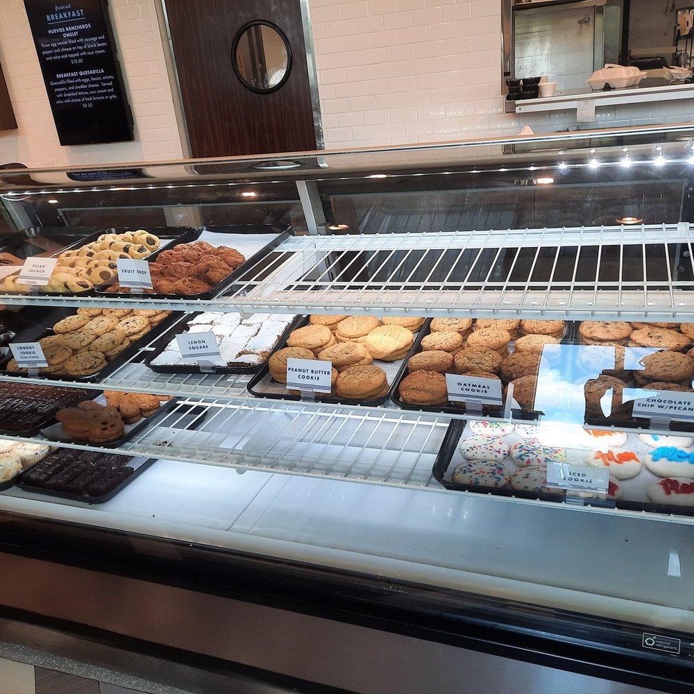 Primos Cafe - Madison - Baked goods - American Near Me - Madison, Mississippi Primos Cafe - Madison - Baked goods - American Near Me - Madison, Mississippi