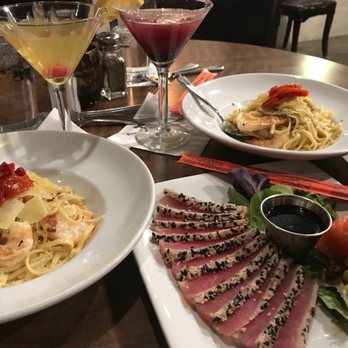 Twigs Bistro and Martini Bar - Bars Near Me - Spokane, Washington