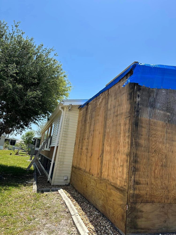 Slide of Hypaer Investments