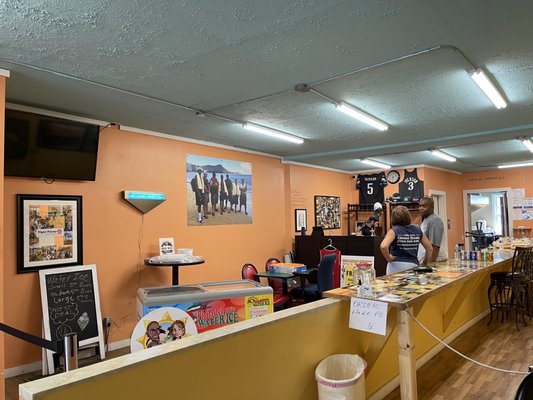 Chilly Willy Cheesesteaks by null