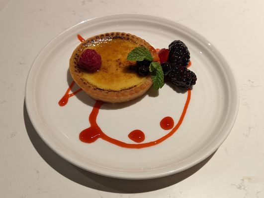 Iron & Oak Restaurant and Bar by null