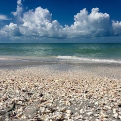 Sanibel Airport Taxi - Have you got your beach chair and a good book!
