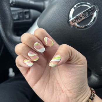 Amazing Nails - Nail Salons Near Me - Newark, California