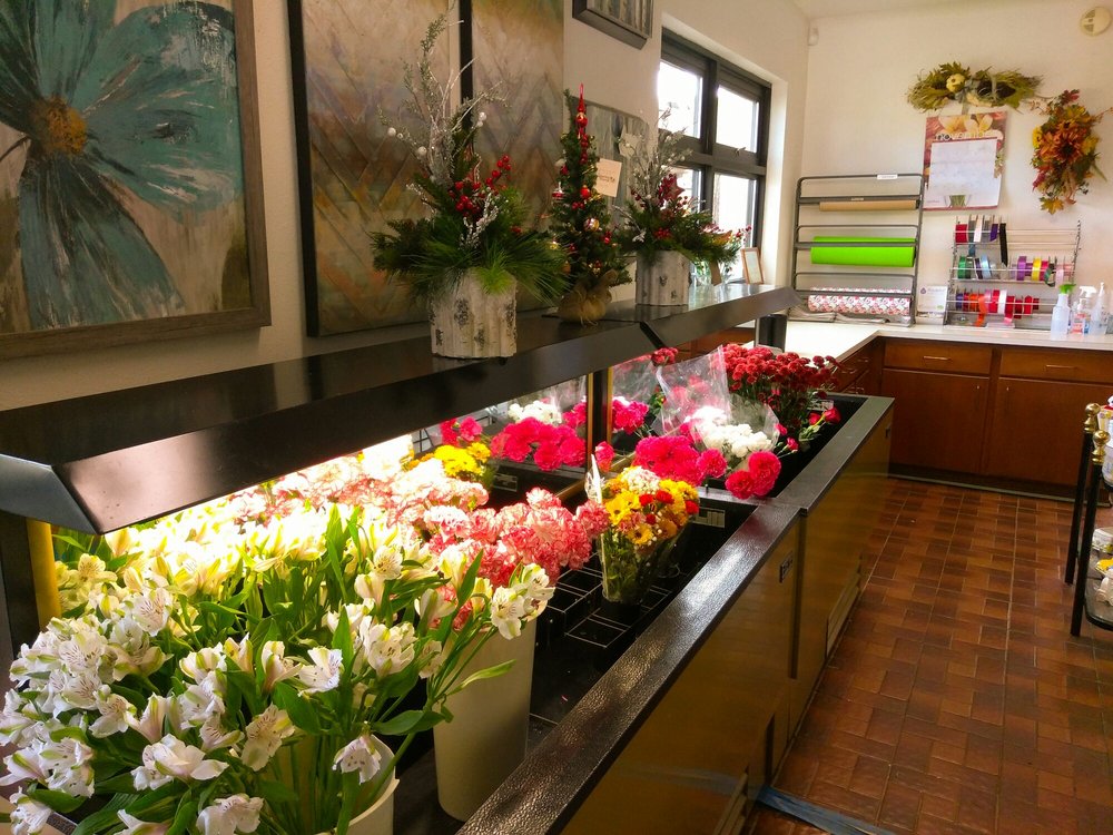 PLATTE FLORAL 62 Photos & 52 Reviews Florists 1417 E Platte Ave