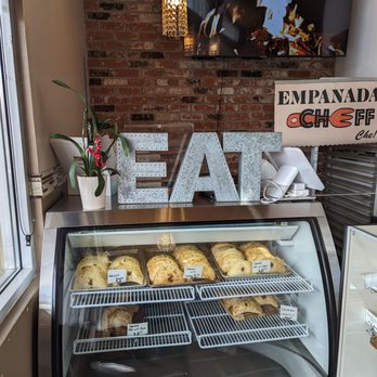 Cheff Che Cafe & Bar - EMPANADAS galore - Empanadas Near Me - San Jose, California