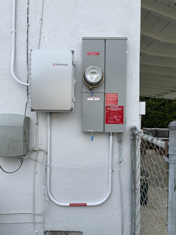Slide of QM Electrical Services